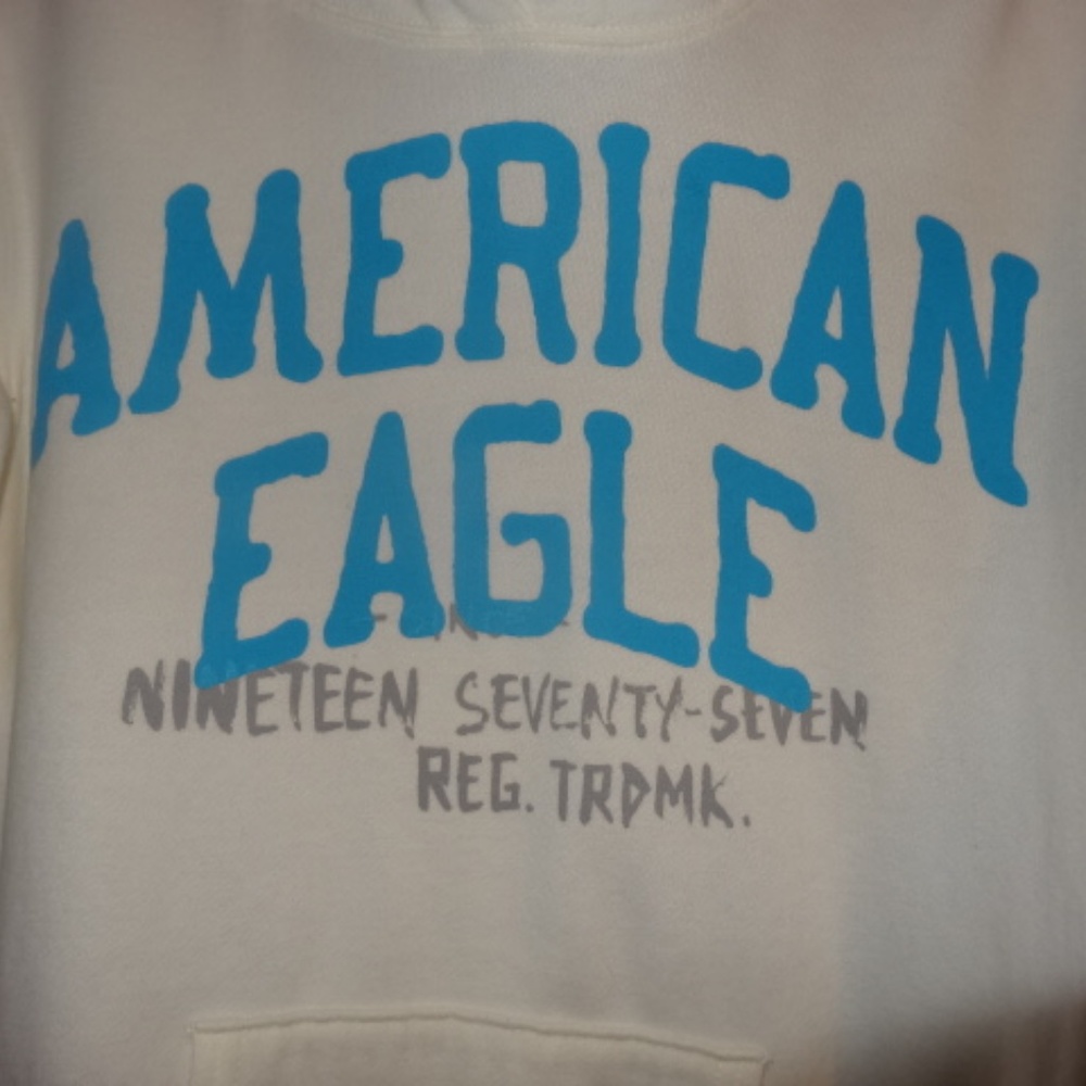 Women's/Juniors White American Eagle Hoodie Size M